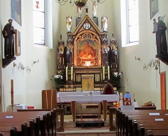 Ołtarz główny w Sanktuarium Św. Józefa.