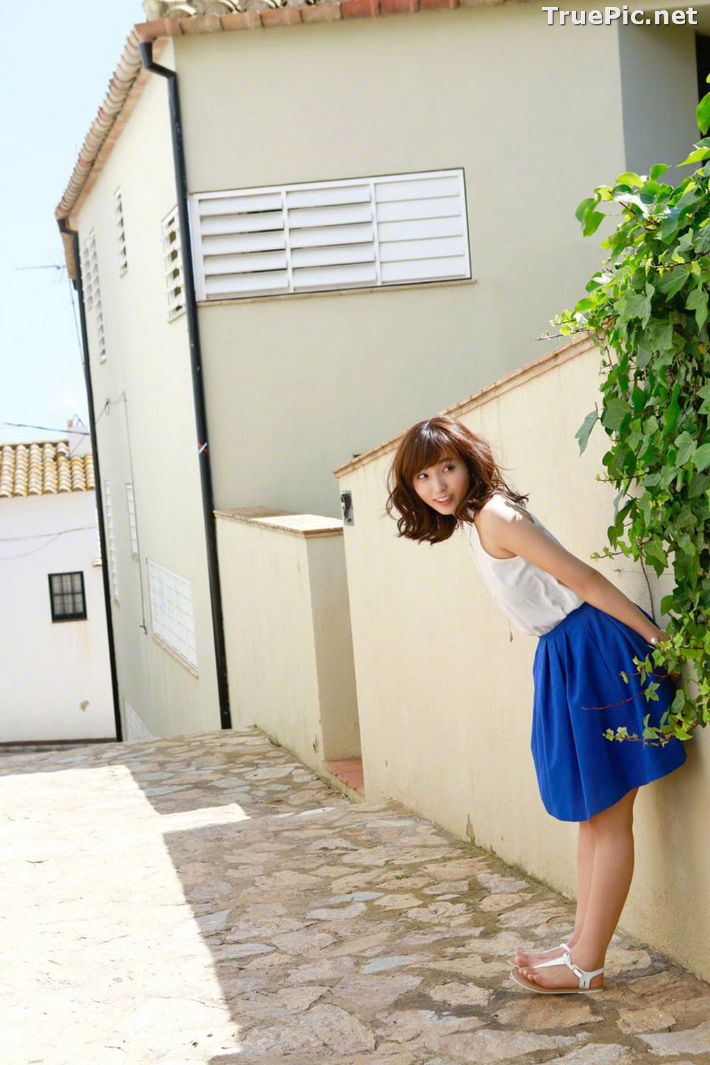 Image Wanibooks No.125 – Japanese Gravure Idol and Singer – Risa Yoshiki - TruePic.net - Picture-65