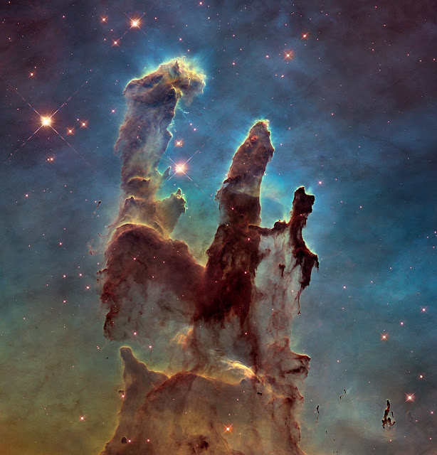 Фотография была сделана телескопом Хаббл в конце 2014 года и опубликована на официальном сайте 5 января 2015 года. (Фото: NASA, ESA/Hubble and the Hubble Heritage Team)