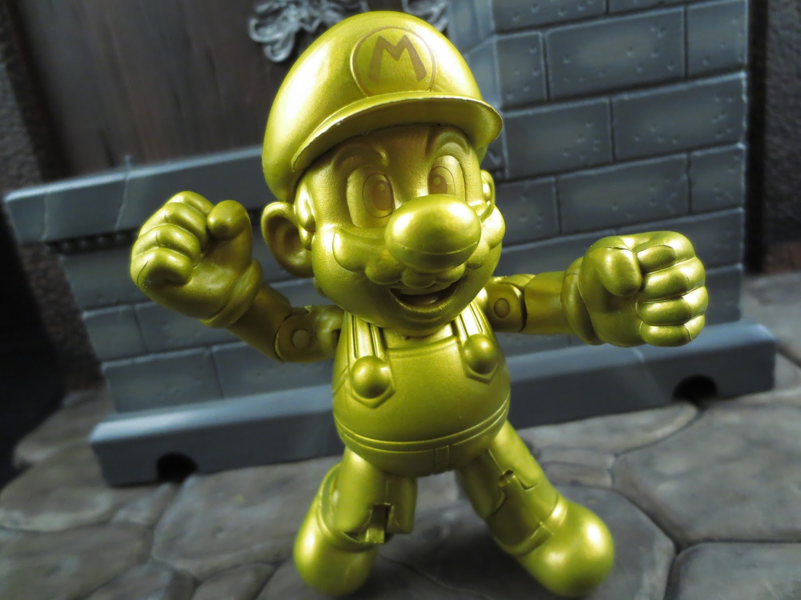 World of NIntendo Super Mario 20 Inch Tall Jakks Pacific Big Fig 2014  “READ”