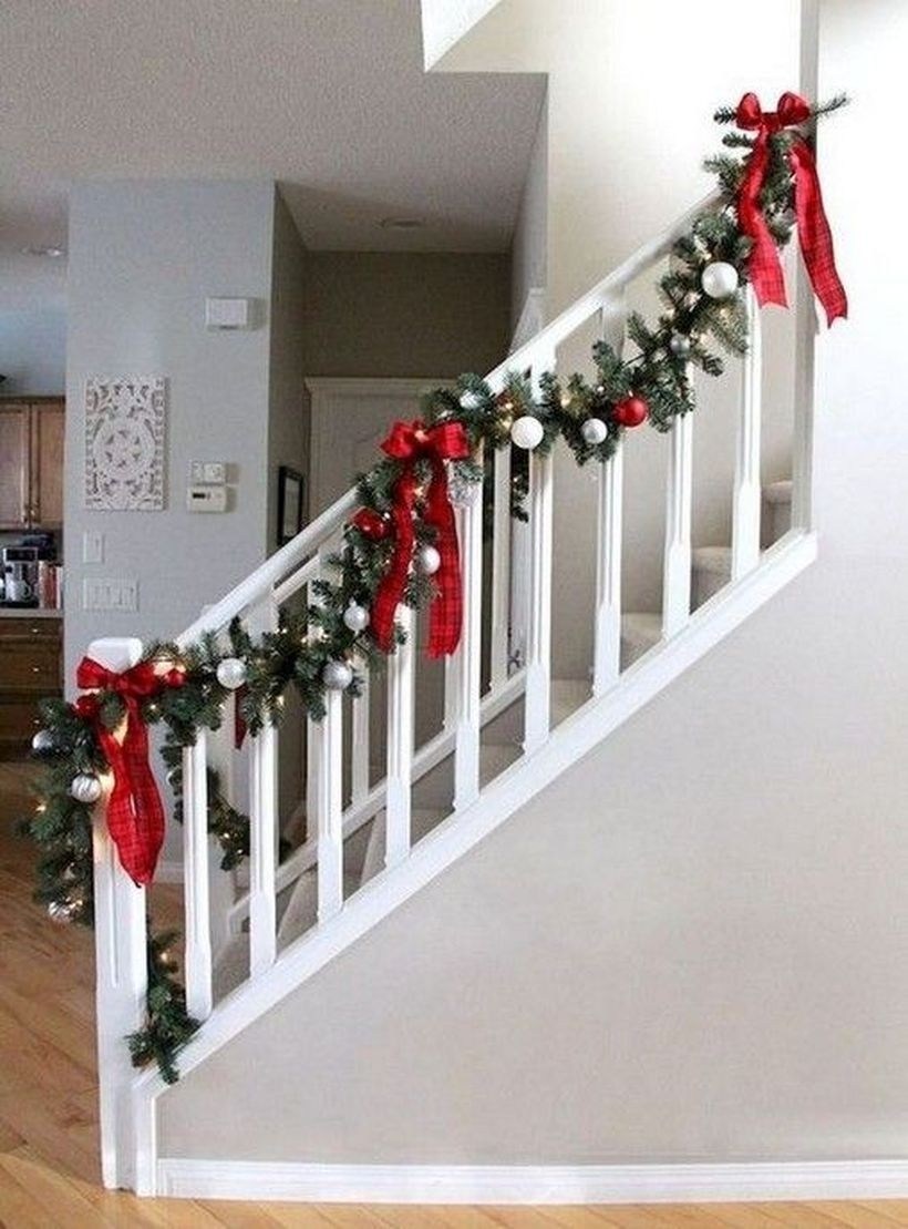 28 Affordable DIY Christmas Decorations Ideas