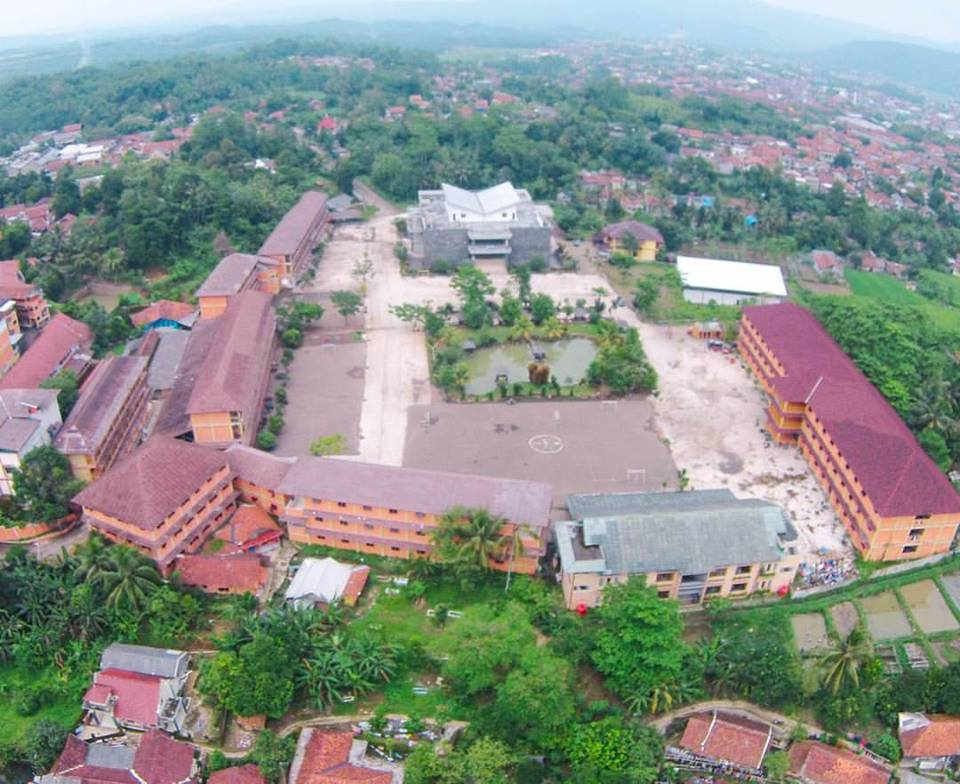 Info Pendaftaran Pondok Pesantren Ummul Quro AlIslami