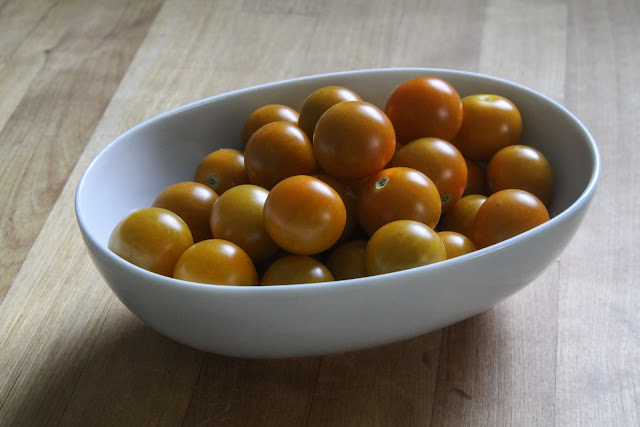 tomatoes, cherry tomatoes, sun gold, sun sugar, Anne Butera, My Giant Strawberry