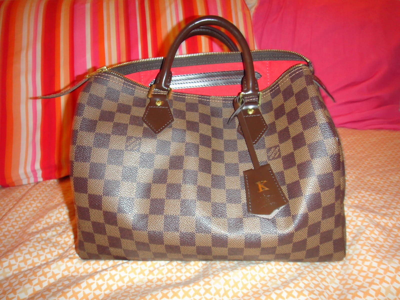 Banking Babe: What&#39;s in My Bag! Louis Vuitton Speedy 30 Damier Ebene