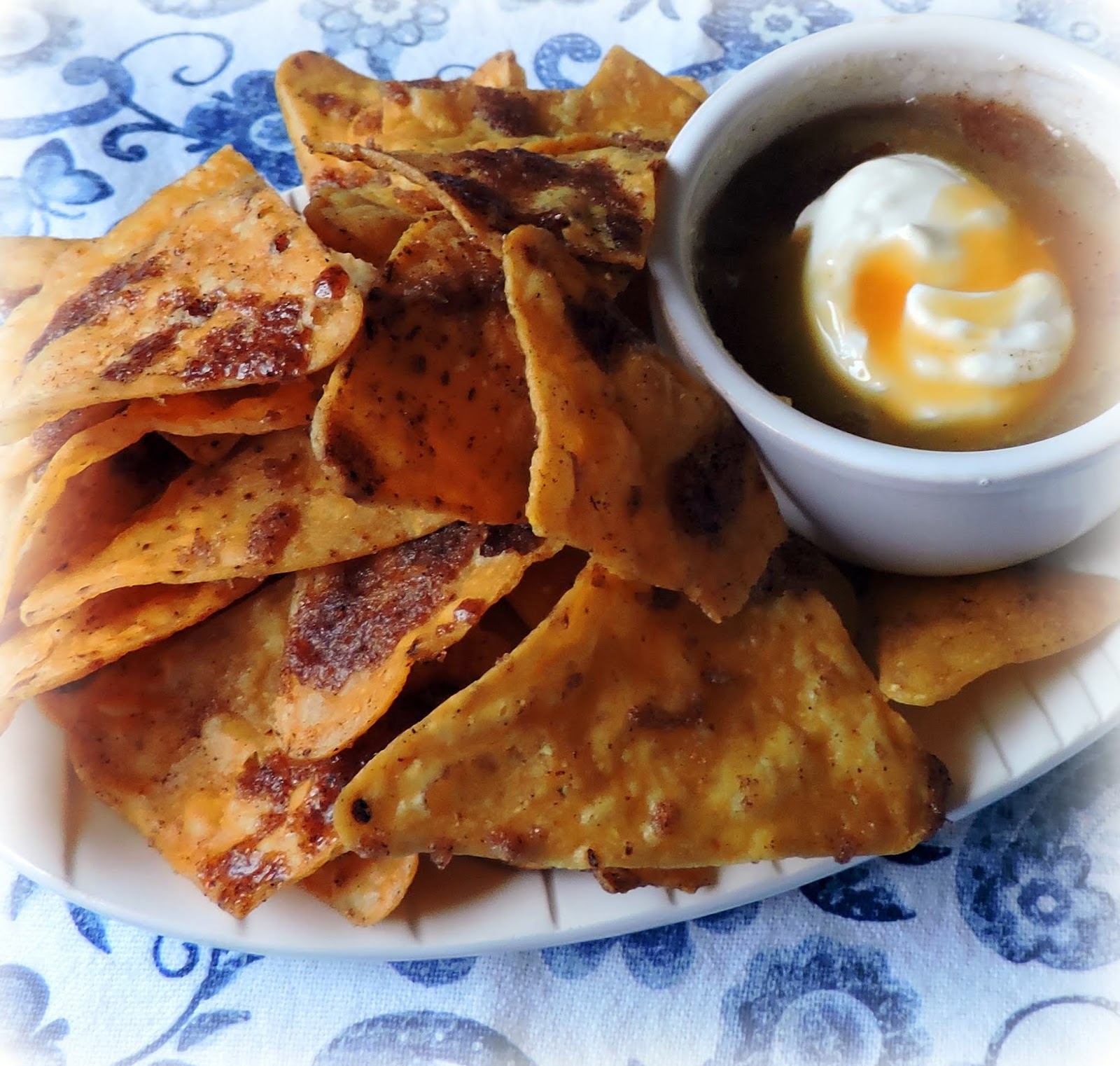 Quick Cinnamon Apple Nachos The English Kitchen