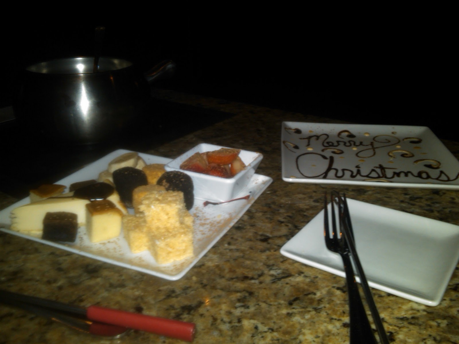 Average Joe Food Critic Four Course Fondue