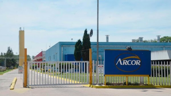 Otra postal de la crisis: Arcor paraliza una de sus plantas Otra postal de la crisis: Arcor paraliza una de sus plantas