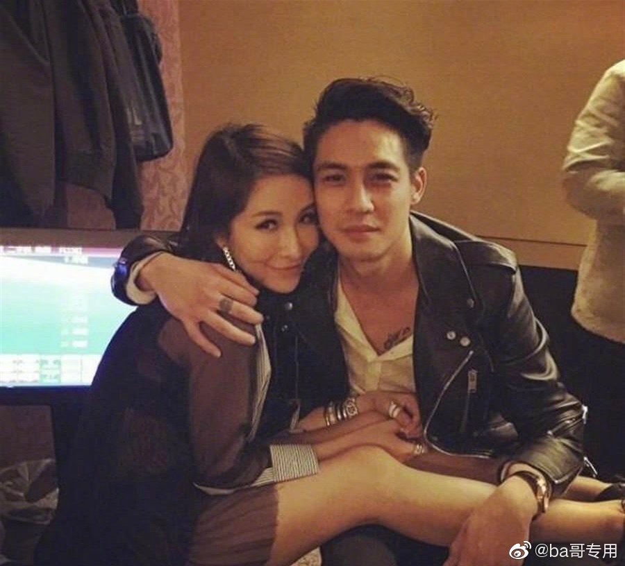 emily kinney norman reedus dating