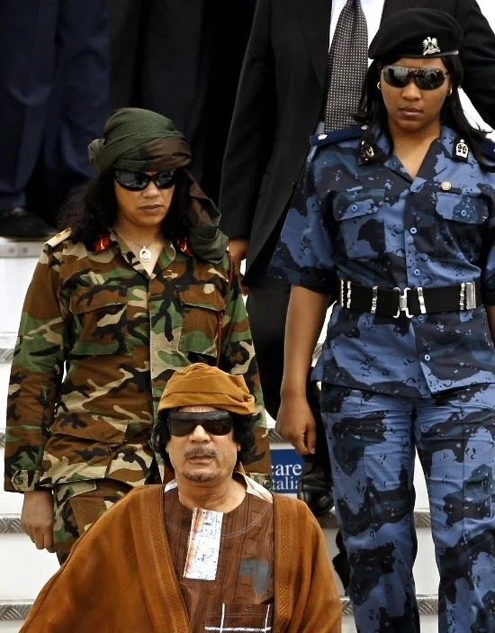 من هم الحرس الجمهوري الليبي أمازون  لمعمر القذافي
