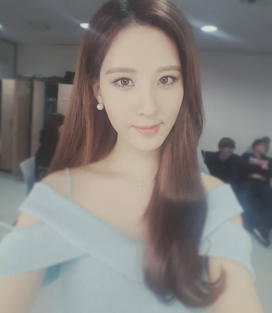 Snsd Seohyun Greets Fans With Her Latest Selca Wonderful Generation