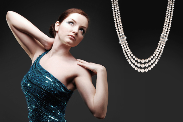 Best Accessories to Match Different Necklines