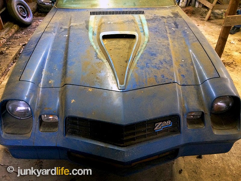 Junkyard Life: Classic Cars, Muscle Cars, Barn finds, Hot rods and part  news: Barn find: 1978 Camaro Z28, original-owner with big dollar dream and  a for sale sign