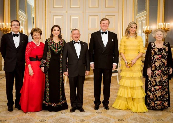 Queen Maxima wore Claes Iversen Dress. Queen Rania wore Basmet Al-Khair Charitable Society Jordanian dress, Princess Beatrix, Prince Constantijn and Princess Margriet