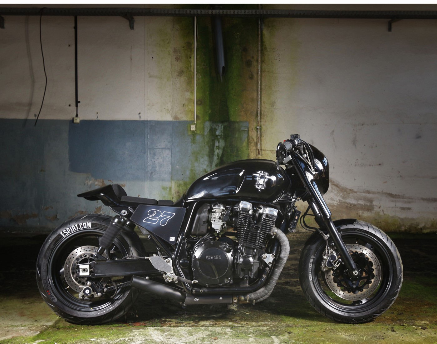 Yamaha XJR 1200 Cafe Racer