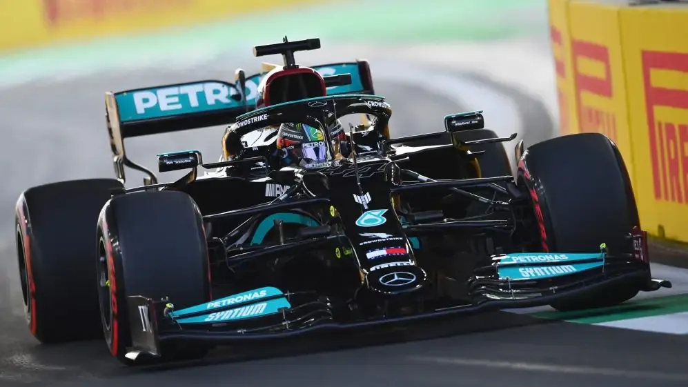 Lewis Hamilton nelle prove libere del gran premio dell'Arabia Saudita 2021