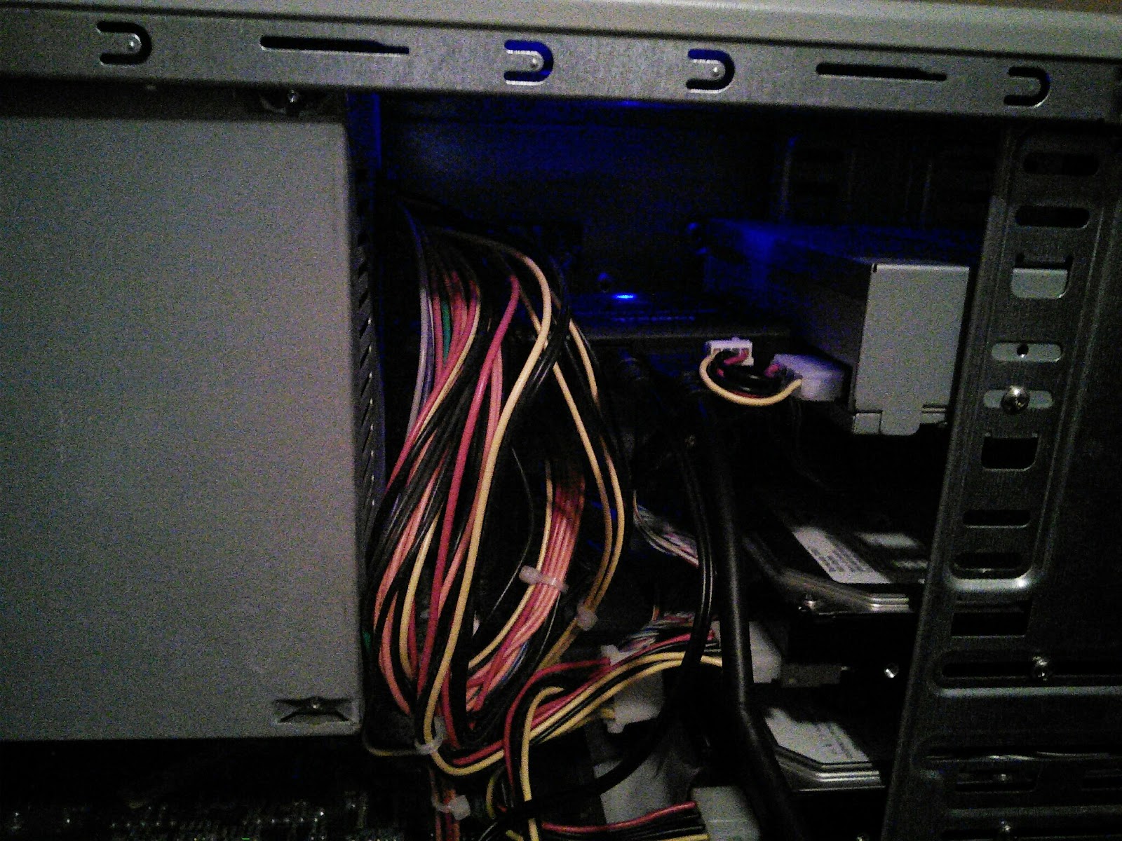 Big Boys Toys Inateck USB 3.0 to IDE + SATA Converter Review ( Model