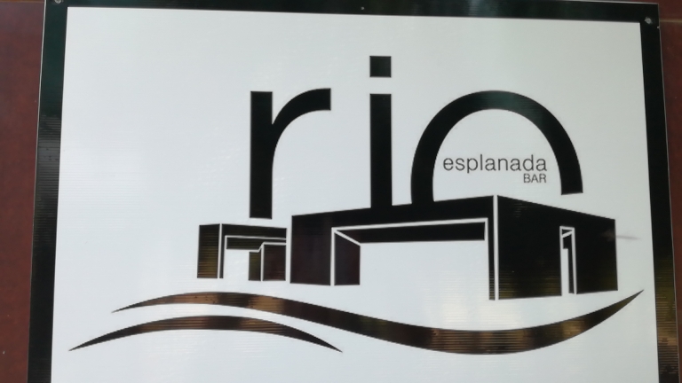 Rio Esplanada Bar
