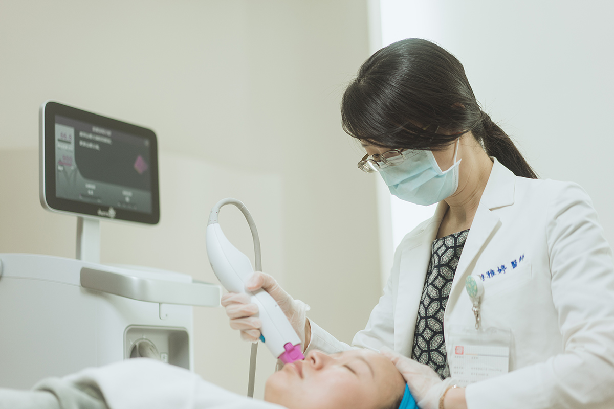 電波拉皮效果鳳凰電波新竹推薦診所皮膚科醫師林亮辰皮膚專科診所 電波拉皮效果鳳凰電波新竹推薦診所皮膚科醫師林亮辰皮膚專科診所