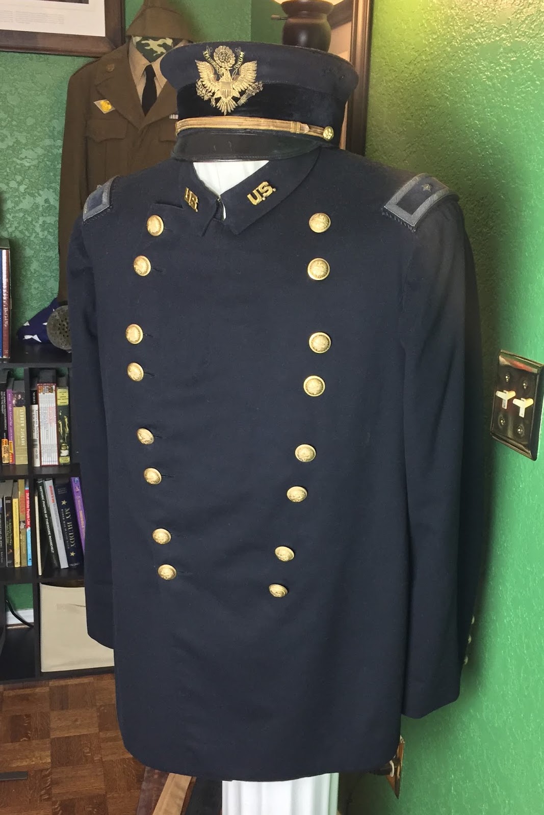 The Akers Historical Uniform Collection 2016