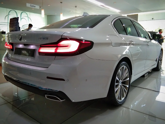 interior bmw seri 5 model baru 2021