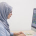Stylish dan Tetap Sopan, Yuk Intip Rekomendasi Baju Kantor Wanita yang Tepat