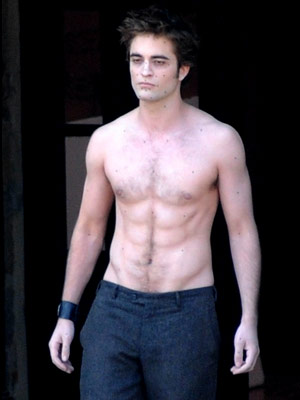 Robert Pattison Hot Pictures: robert pattinson shirtless