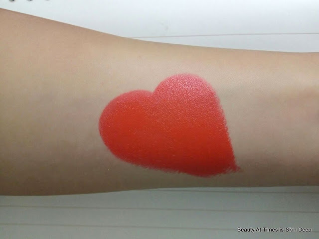 Elle 18 Color Pop Matte Lipstick Elle 18 Color Pop Matte Lipstick Coral Dose swatch