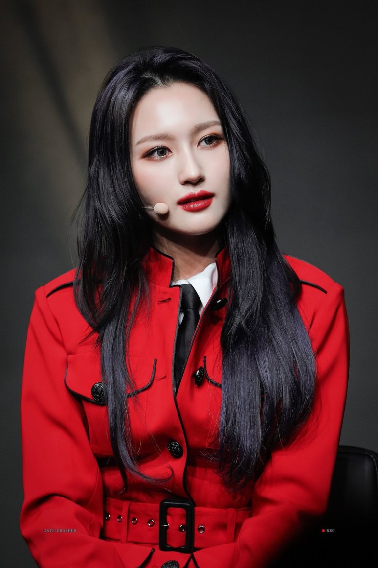 진짜 잘 놀라는데 리액션도 큰 드림캐쳐 시연 | 인스티즈