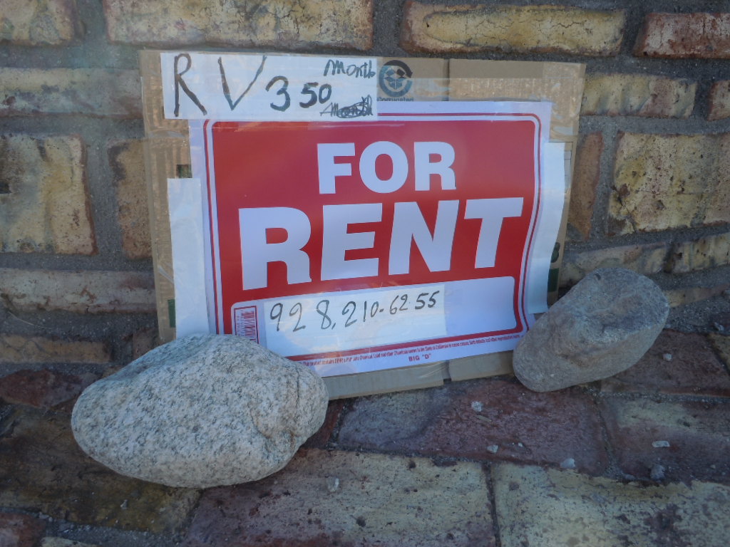 RV Voyageur Yuma Foothills RV Area...and hosting dinner!