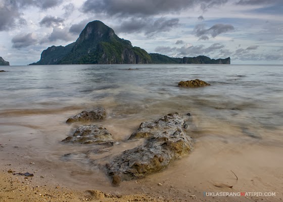 View of Cadlao Island in El Nido Palawan