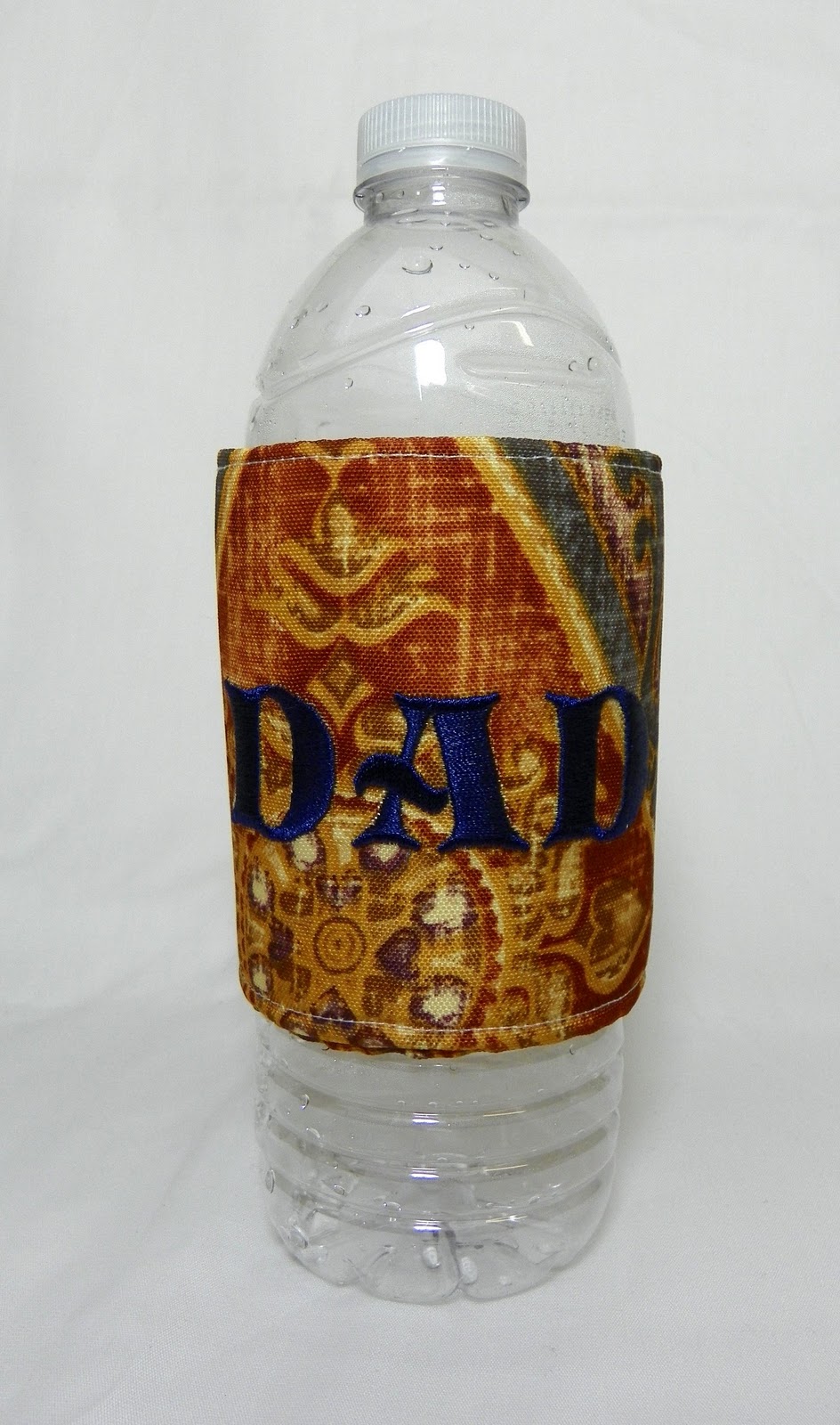 Mis 2 Manos Made by My Hands Koozie Can and Water Bottle Personalized