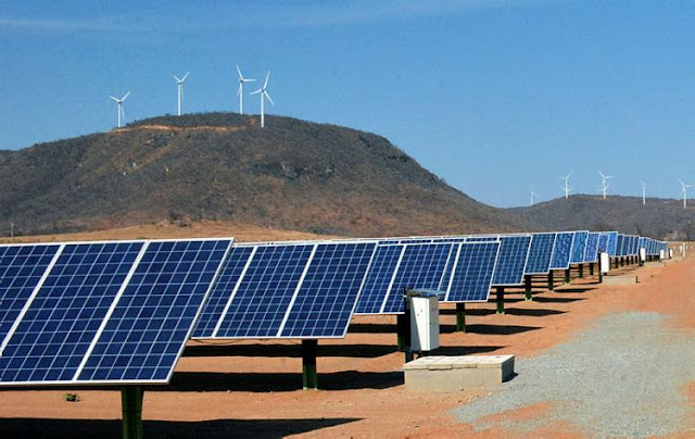 Senadores do Nordeste propõem taxa sobre energia do sol e do vento