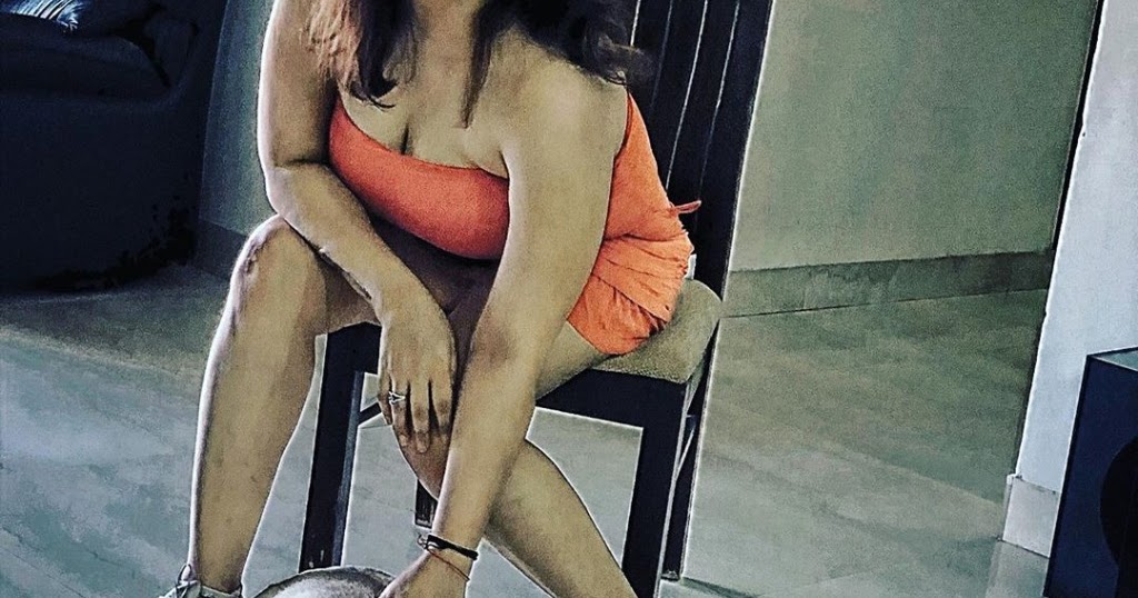 Zoya Rathore Nude Making Video 3.