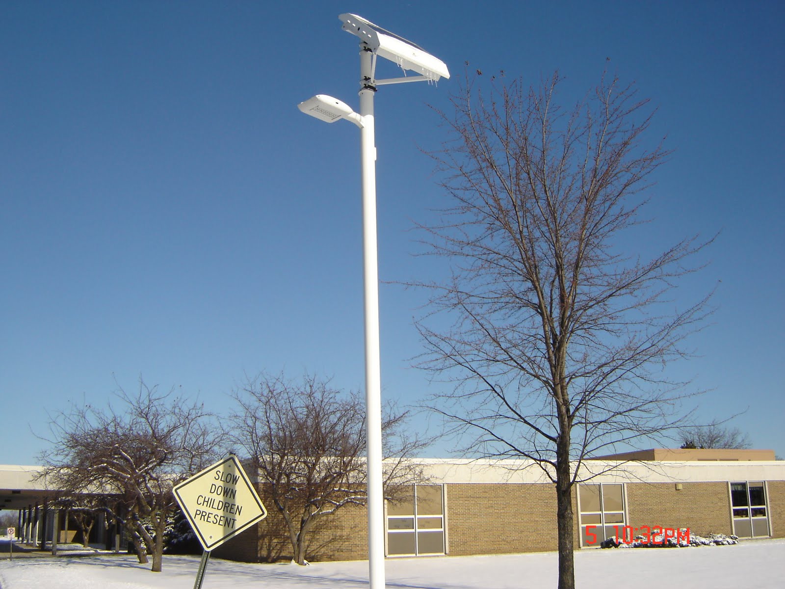 Electrical Systems and Services, Inc GIFFORD SCHOOL OFF GRID SOLAR