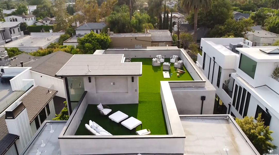 32 Interior Design Photos vs. 831 N Curson Ave, Los Angeles Luxury Home Tour