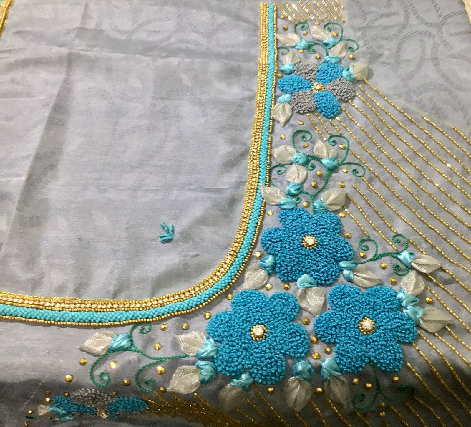 Making fabrics look good with tassels – Unnatisilks