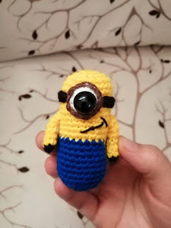 PATRON GRATIS MINION AMIGURUMI 35906