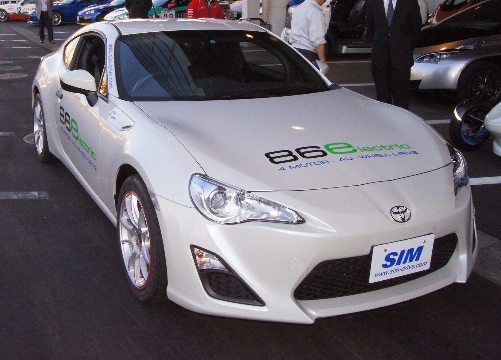 SIM-Drive develop 4 motor AWD electric Toyota 86 [VIDEO] | Electric ...