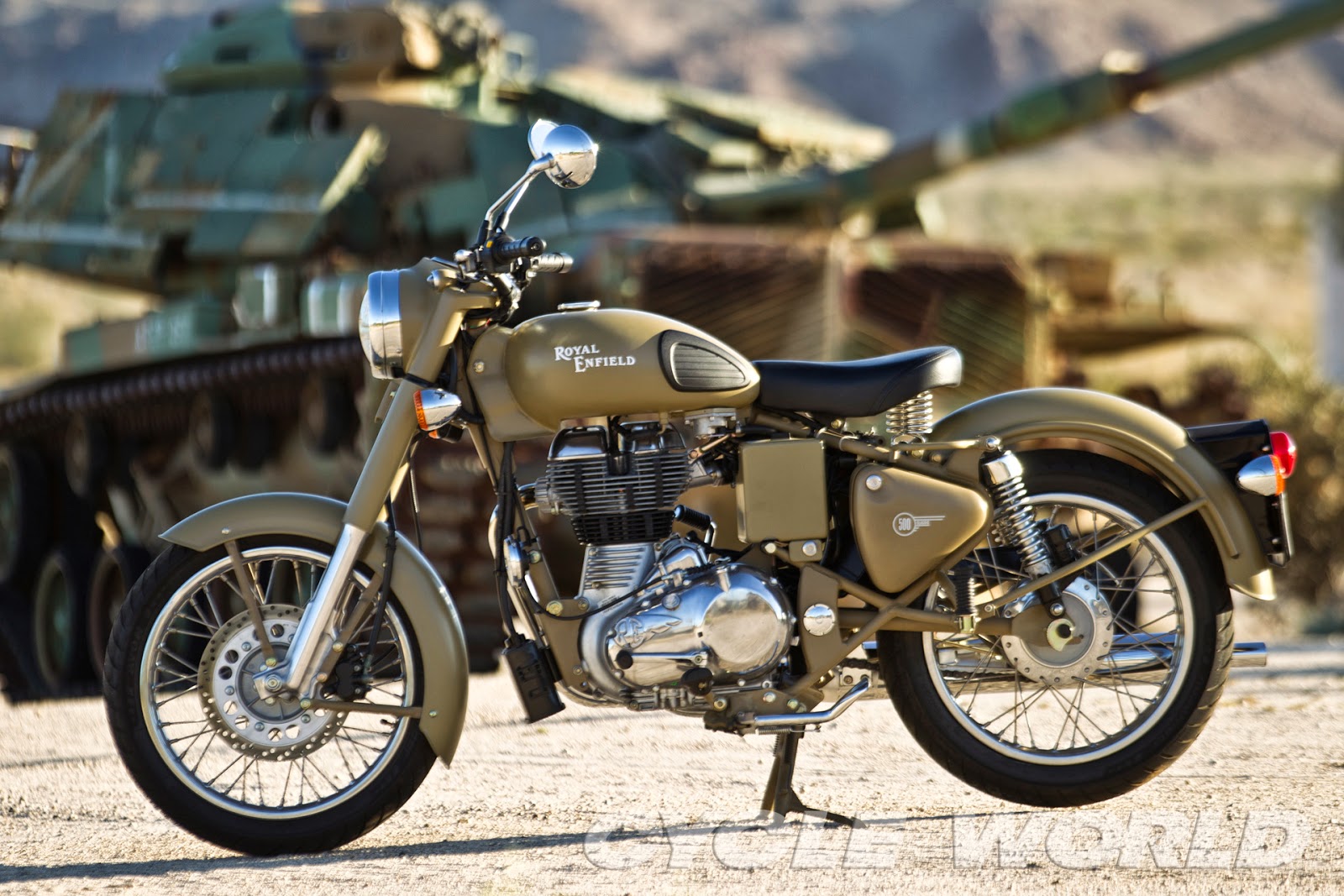 royal enfield desert storm spray paint