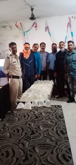 अवैध शराब की तस्करी मे लिप्त 2 आरोपी गिरफ्तार,  120 लीटर शराब जप्त श्रम वीर भारत न्यूज़ जबलपुर सिटी crime todey     पुलिस अधीक्षक जबलपुर श्री सिद्धार्थ बहुगुणा (भा.पु.से.)* द्वारा जिले मे पदस्थ समस्त राजपत्रित अधिकारियों एवं थाना प्रभारियों को अवैध मादक पदार्थ/शराब