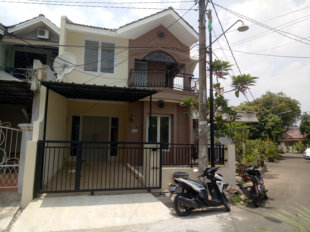 RUMAH ALAM SUTERA CLUSTER TAMAN GRIYA HIJAU diBawah 1M JUAL MURAH BANGET HARGA BU  Jual Beli