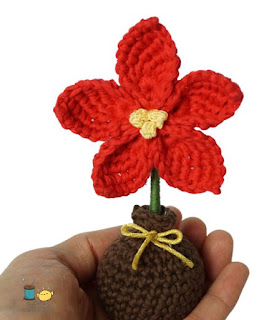 PATRON GRATIS FLOR DE NAVIDAD AMIGURUMI 47300 🌼