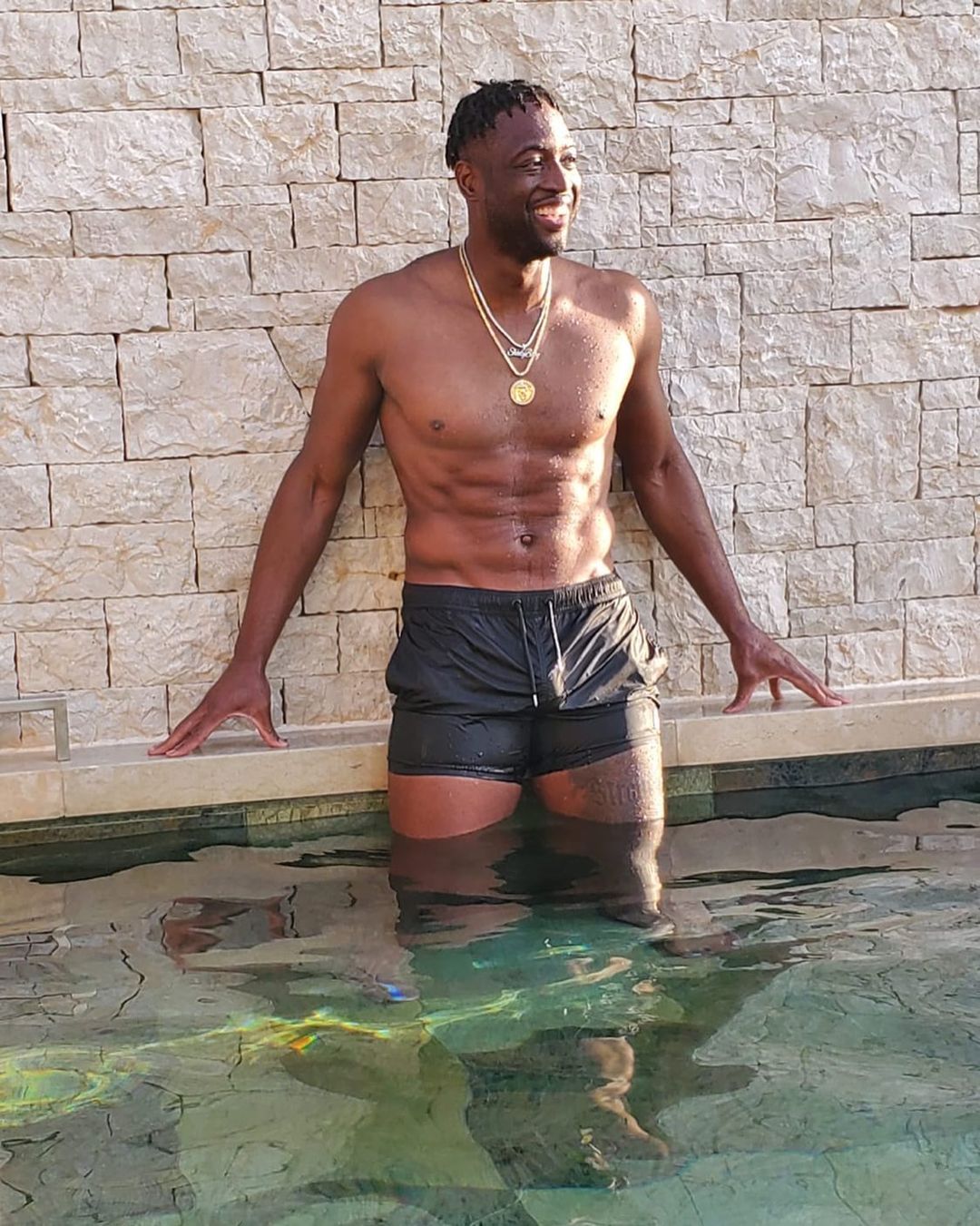 Nba Star Dwyane Wade Shares A Fully Nude Photo Of Himself
