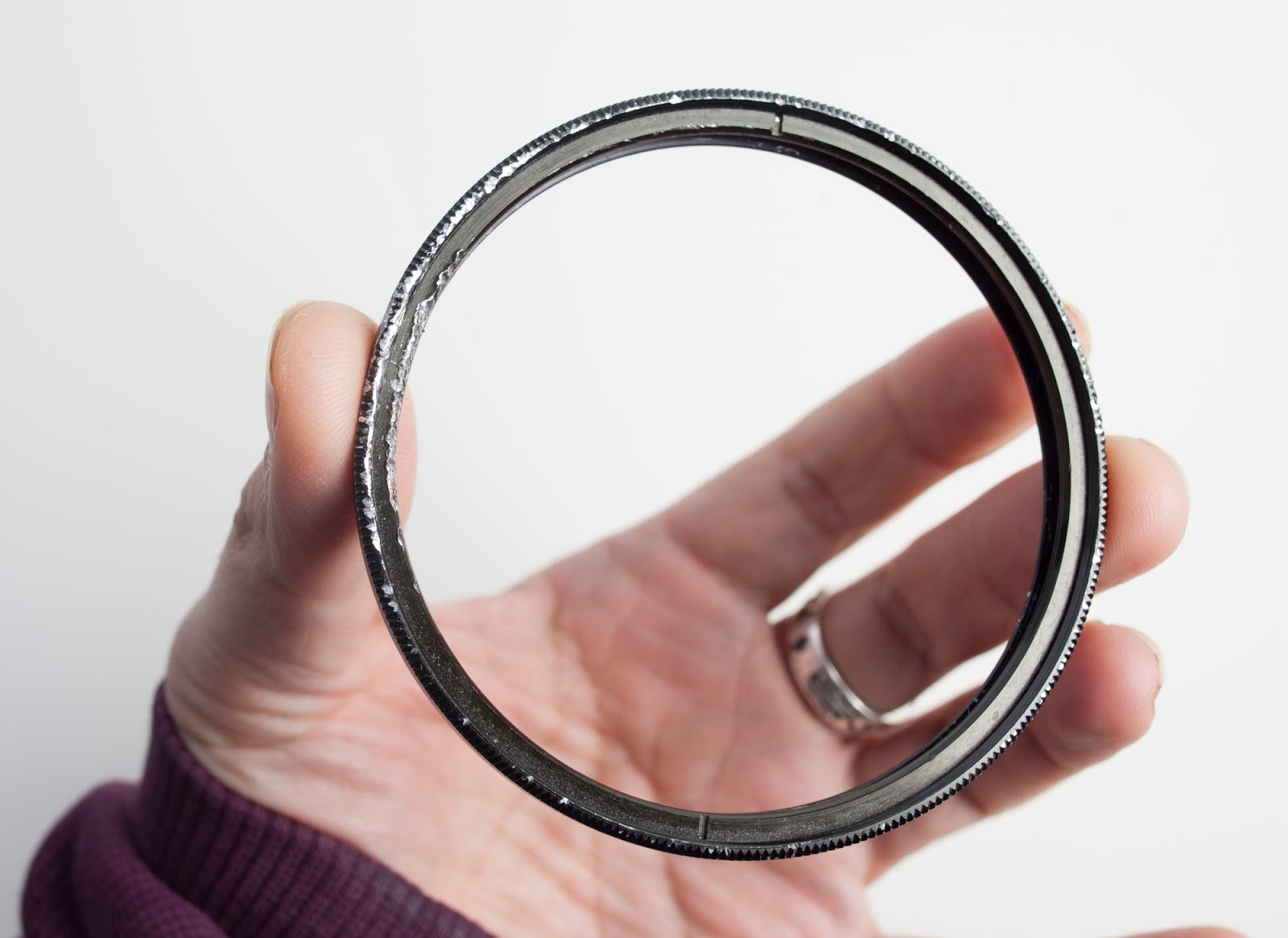 UNLIKELY How to get a stuck filter off of your camera lens