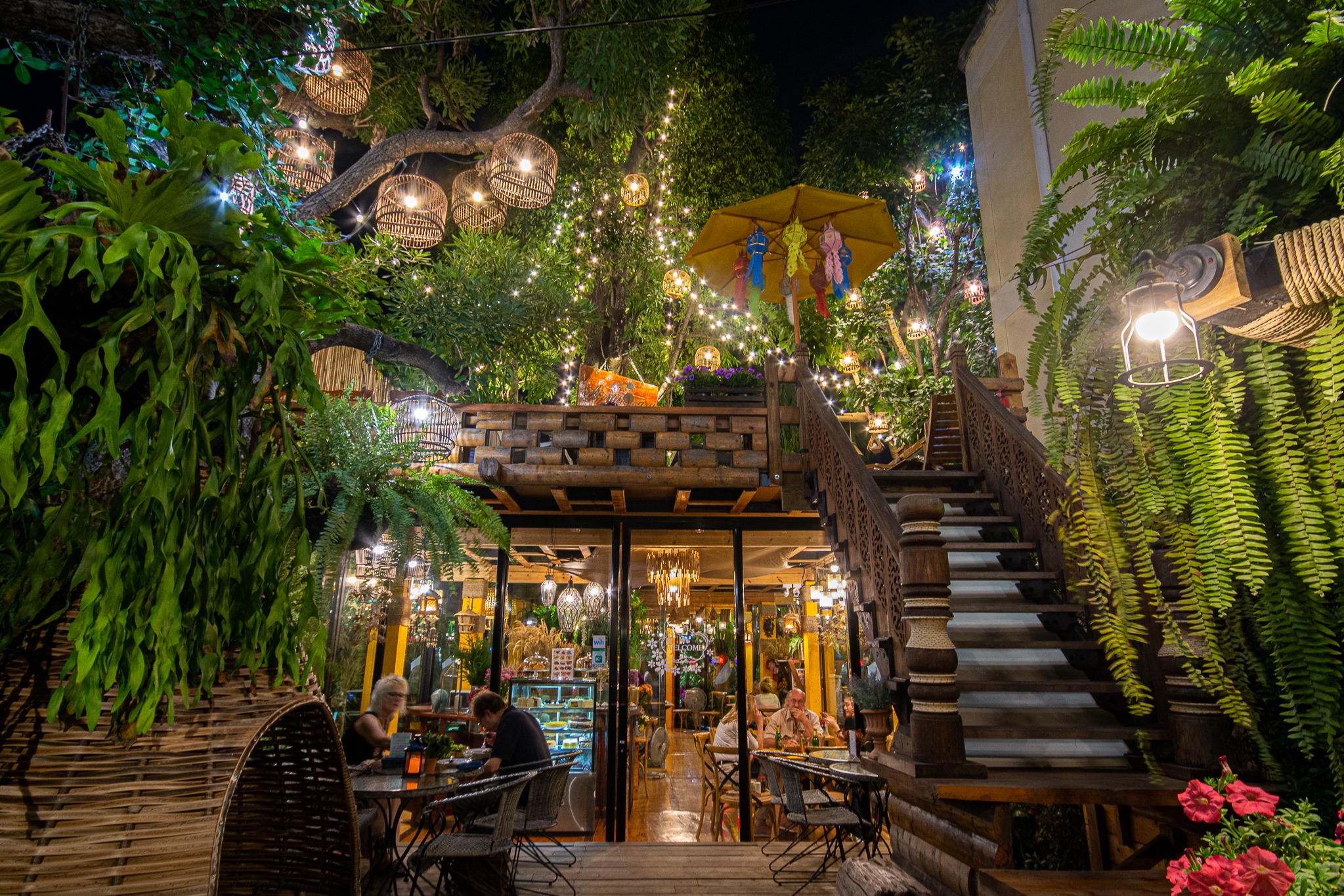 Airniversary Camp&Cafe