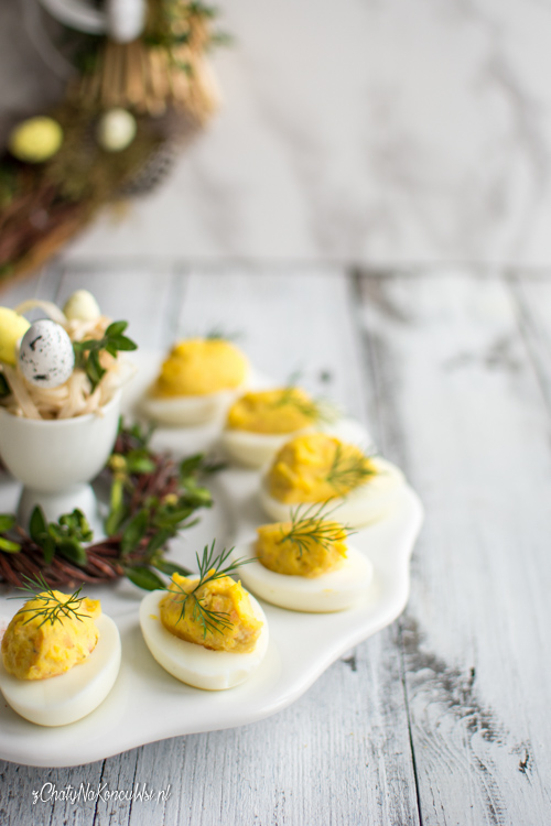 jajka faszerowane lososiem jajka z łososiem