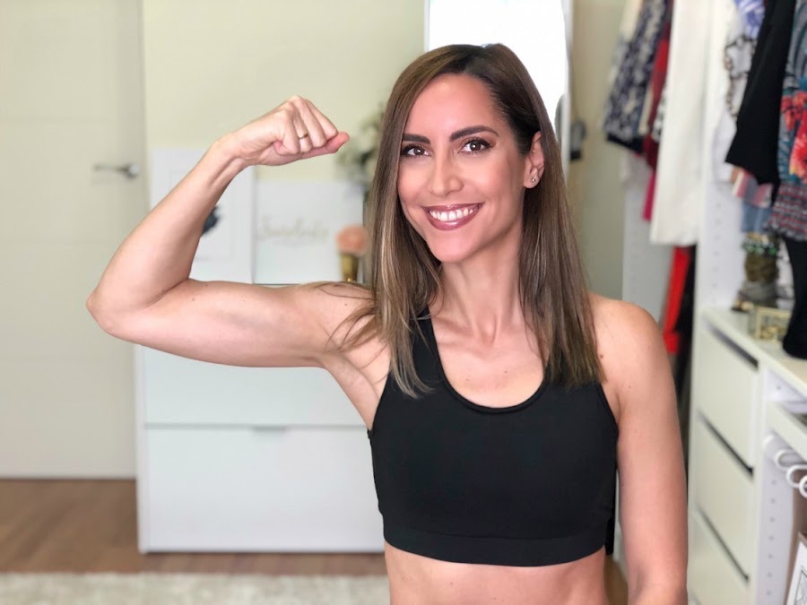 Fitness And Chicness-Entrena Conmigo en Casa-Rutina HIIT 30 min-Sin Saltos-5