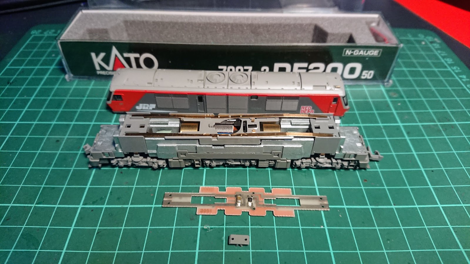 converting n gauge locomotives to dcc