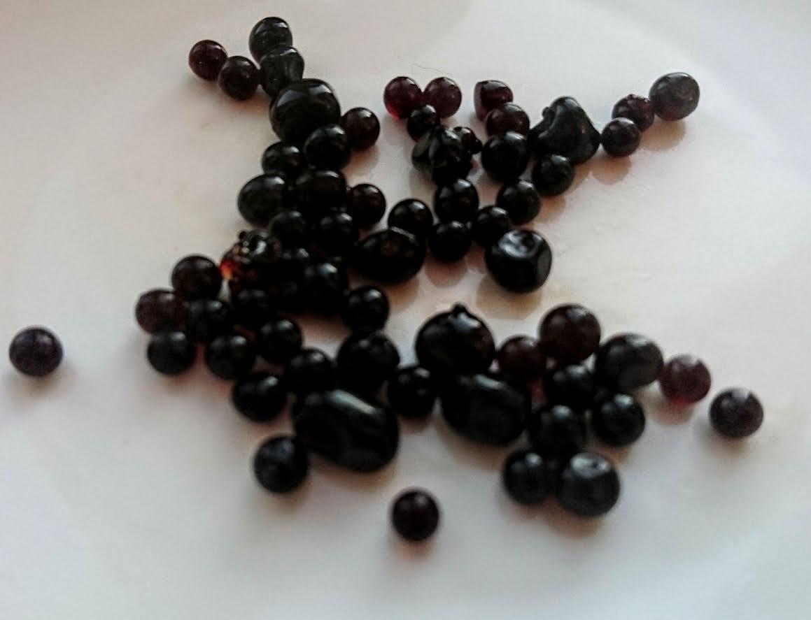 Healthy food to make your mouth water... Balsamic Agar Jelly 'Caviar