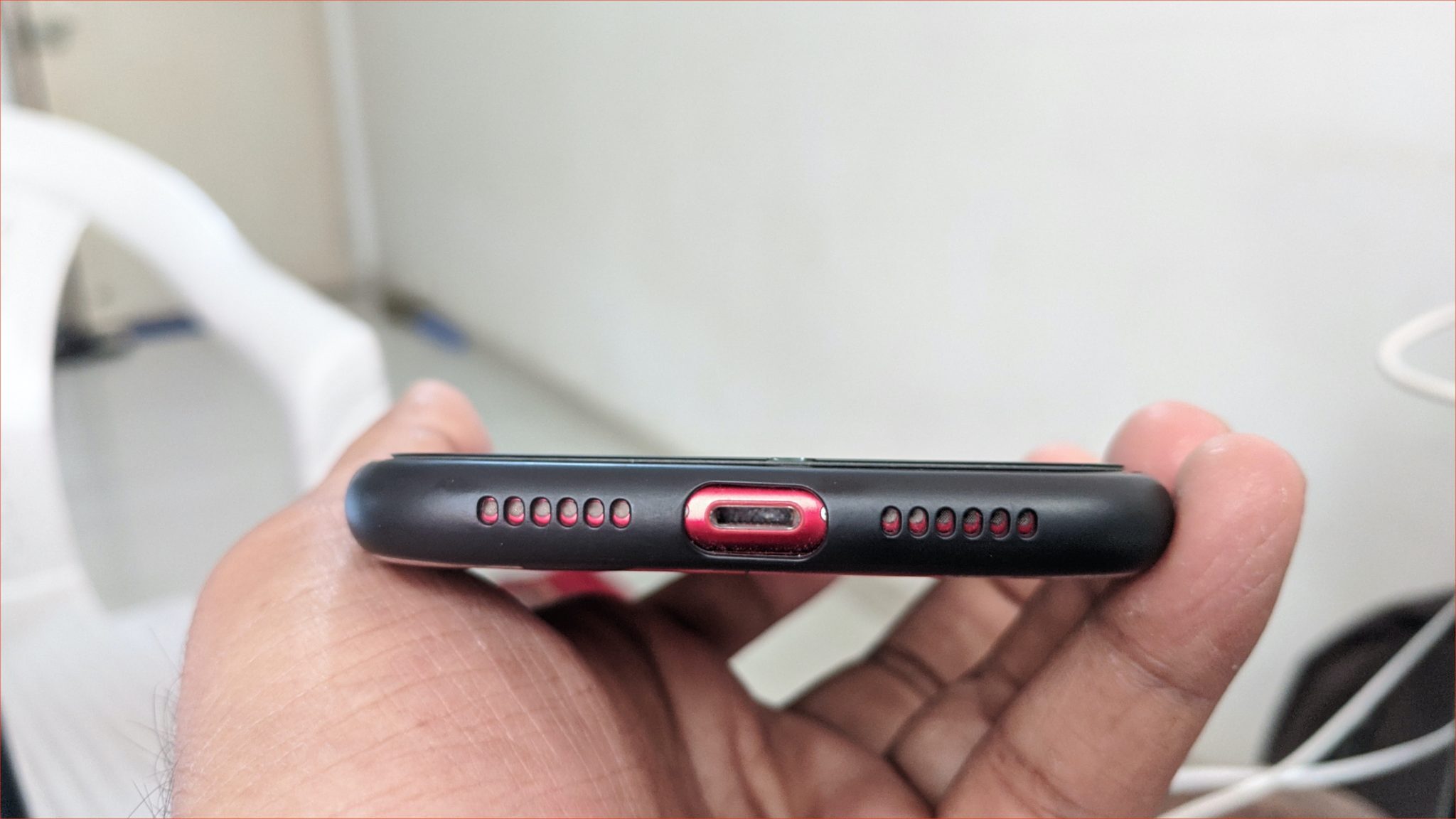 Solusi Service Perbaikan Speaker iPhone Surabaya Apple Repair Service